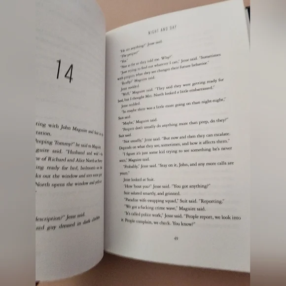 Robert B Parker "Night and Day" A Jesse Stone Novel # 8 Hardback Book - Picture 8 of 8